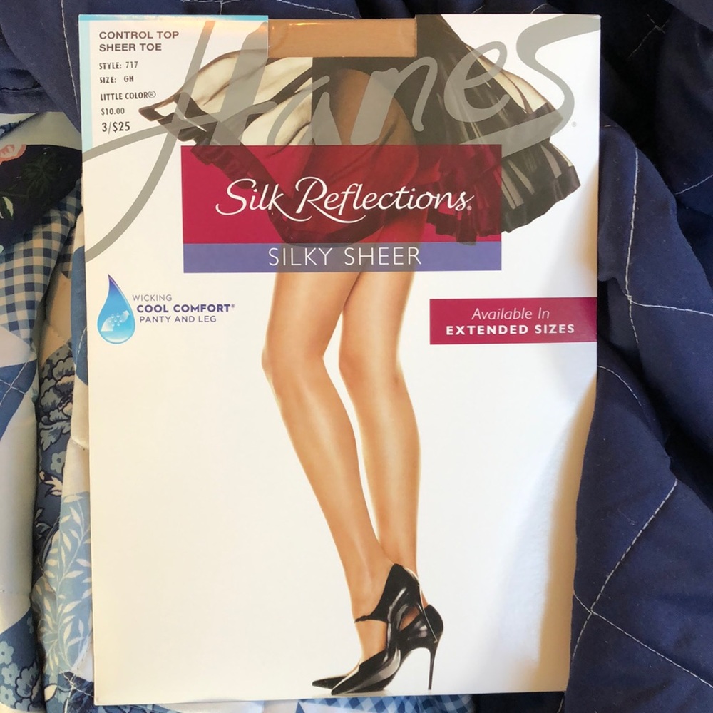 Control top pantyhose